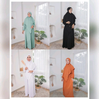 Gamis Syar’i Crinkle Jumbo Set Hijab by Noer