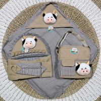 Set Perlengkapan Bayi 3 in 1 dengan Topi Asli dan Boneka - Tidur, Gendong
