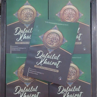 Dalailul Khoirot Dengan Terjemah dan Makna Pesantren