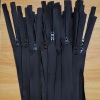 resleting jaket/tas waterproof uk 60/65/70/75/80 cm isi 5 lusin atau 60 pcs