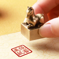Chinese Traditional Style Horse Design Brass Name Stamp With Box Inkpad Custom Chineese English Name Personal Calligraphy Seal