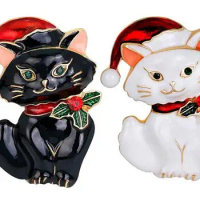 cute Christmas cat brooches Alloy Badges Brooches lapel Pin For Women Clothes Multipurpose Antique Pendants kids gift accessory