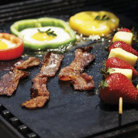Alas Panggang Anti Lengket - BBQ Grill Mats Hitam Berkualitas Tinggi