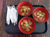 Pangsit Ayam Baso Cilok Sambal Garut Saus Chili Oil Gurih dan Pedas dengan jeruk lemo Segar dan leza
