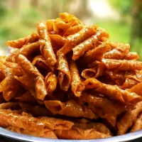 KACANG SEMBUNYI MANIS KEMASAN 1kilo GRAM CAMILAN LEBARAN kacang telor Food Snacks Goreng Cemilan Mak