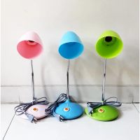 Lampu meja Lampu belajar corong bulat