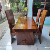 KURSI MAKAN TREMBESI SOLID / KURSI CAFE TREMBESI SOLID