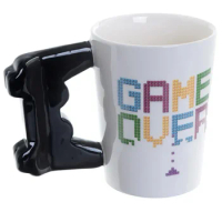 Puckator Game Over Game Controller Ceramic Shaped Handle Mug, Tea Coffee Hot Drinks, Decorative Gift Box, Home Kitchen Office