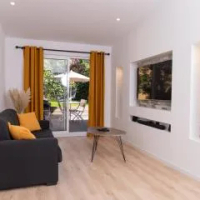 住宿 Appartement 70m2 hyper centre avec baignoire balnéo 拉弗累什