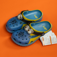 Crocs  Batman clogs with wings summer sandals closed-toe parent-child non-slip childrens beach shoes