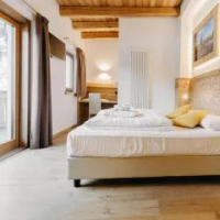 住宿 Hotel Aurai Telve