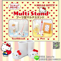 日本進口 三麗鷗 Hello Kitty 凱蒂貓 雨鞋造型 兩用 牙刷架/筆架《 超可愛 》★ 夢想家Zakka'fe ★