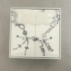 ZICO, 幾田りらLilas DUET (Merch Ver.) ※抜きなし Amazon.co.jp: ZICO、Lilas (YOASOBI's ikura) - シングル 「DUET