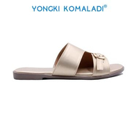 YONGKI KOMALADI LUMINA SANDAL FLAT WANITA OL-EFTR471-BF 36 Gold