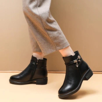 2023 New Autumn and Winter Versatile Fashion Boots Round Toe Solid Color Chelsea British Style Pu Solid Color Women's Boots