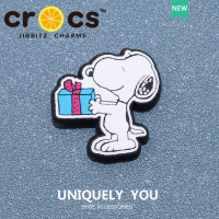 jibbitz cross แท้ หัวเข็มขัดรองเท้า ลายการ์ตูน hello  Snoopy น่ารัก อุปกรณ์เสริมรองเท้า