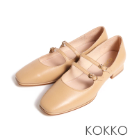 【KOKKO 集團】特色方圓頭雙繫帶低跟瑪莉珍鞋(卡其色)