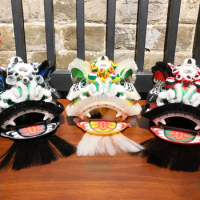 Chinese Style Foshan Traditional Miniature Decoration Lion Head Decoration Lion Dance Puppet Lion Dance