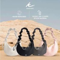 KIM&CO. ORIGINAL - SLICK BAG(KCBT007) กระเป๋า Crossbody มี 4 สี Black/Grey/White/Pink คําแนะนําผลิตภ