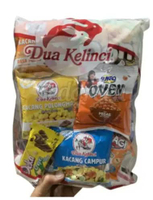 Dua Kelinci Assorted Mini Package 12 Pcs (175 gr) Hampers DUA KELINCI Snack Hampers Edisi Idul Fitri