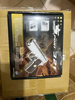 MAINAN  MAINAN MENYERUPAI 3 - 2 - 1 COLT UP DEFENDER