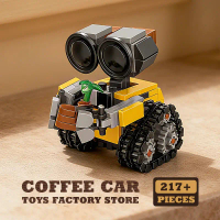 Mini Space Robot MOC Building Block Toy (217 pcs), Tracking Boat Model, Classic Sci‑Fi Film Theme, M