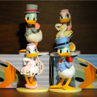 Donald Duck and Daisy Duck Wedding Action Figure Dolls Donald Duck Action Figure Toys Doll Model Cake Decoration