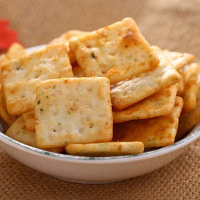 Make Bar Small Crispy Non-Fried Potato Chips Casual Refreshments Tomato Chicken Barbecue Puffed Snac