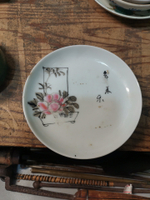 日本回流瓷器古董大正時期博古圖盤碟，全品無毛病，包老。圖七稍