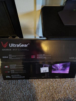LG UltraGear 32GS95UE 32" OLED Dual 4K UHD 2160P Gaming Monitor AMD FreeSync New