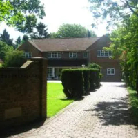 住宿 Tanglewood Gatwick Bed & Breakfast 克勞利