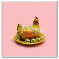 金屬生肖母雞擺件 家居桌面書架車內擺設飾品 金雞下金蛋 2色可選