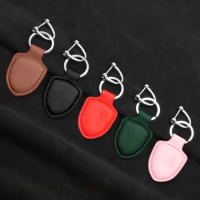 Car PU Genuine Leather Shield modeling Keychain For Chrysler 300c PT Cruiser 200 200c JS ASPEN Voyager RT neon Grand Accessories