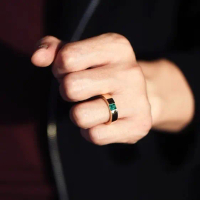 Cincin Emerald Zamrud Minimalis Modern - Simple Green Synthetic Stone Gold Colored Ring / Aksesoris 
