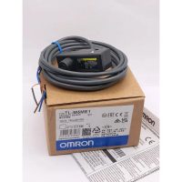 TYPE TL-M5ME1 PROXIMITY SENSOR VOLTS. 10 to 30 VDC