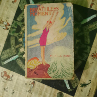The Breathless Moment/Novel/Novel Klasik/Buku Antik/Koleksi Antik