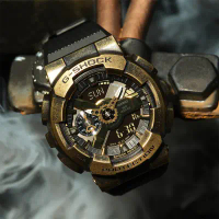【CASIO】G-SHOCK 工業風仿舊金屬雙顯手錶 GM-110VG-1A9