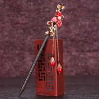 Retro Red Chinese Style Hanfu Tassel Women Luxurious Wood Flowers Chopsticks Hairpin Woman Jewelry Hair Clip Accessories