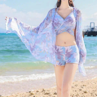 Maruelin ชุดว่ายน้ำผู้หญิง 3 ชิ้น เซ็ต Bikini ผ้าโพลีเอสเตอร์ 95% สีม่วง แดง น้ำเงิน ชุดชั้นใน กางเก