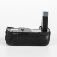 Battery Handgrip Holder for Nikon D5500/D5600 DSLR Camera BG-2T