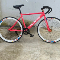 Xe fixed gear, khung đỏ bánh trắng