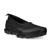 【ecco】BIOM C-TRAIL W 蹤跡健步都會探索套入式運動鞋 女鞋(黑色 80326351052)