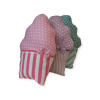 Bantal Sofa Cantik Bentuk Cupcake dari Kain Jepang