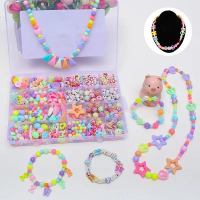 DIY Manik-manik 24 Kotak Aksesori Anak Perempuan Kalung Gelang Manik-manik Mainan Kreatif Anak-anak