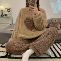 Winter Women's Pajama Set Fleece Long Sleeve Warm Laides Sleepwear 2 Pcs with Pant Flannel Leopard Print Loose Pijama for Female