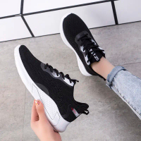 Sepatu Kasual Wanita - CARTELO