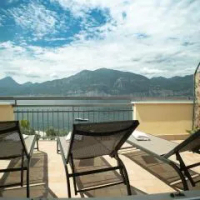 住宿 Penthouse CASA ALKEA Masse Lake view 布倫佐內