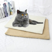 Foldable Cat Warm Winter Rest Blanket Super Soft Plush Self-Heating Pet Bed Mat Automatic Fleece Sleep Kennel Mattress Pad