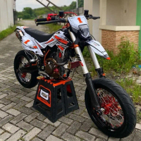 DECAL KLX DTRACKER 150 SIMPEL DESAIN CUSTOM NOMOR