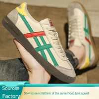 Spring and autumn soft-deck shoes vintage trend.